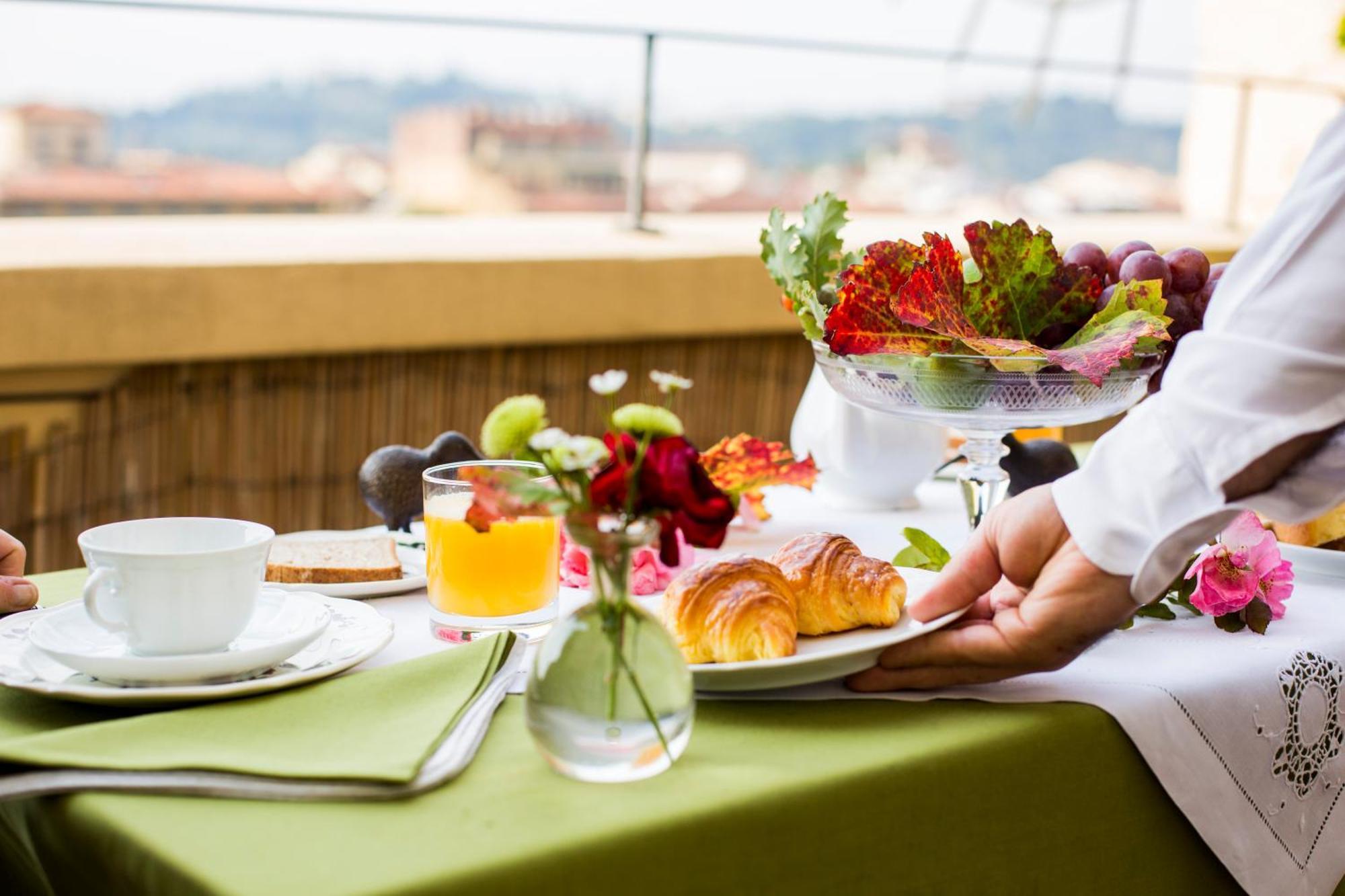Antica Torre Tornabuoni Bed & Breakfast Florence Exterior photo