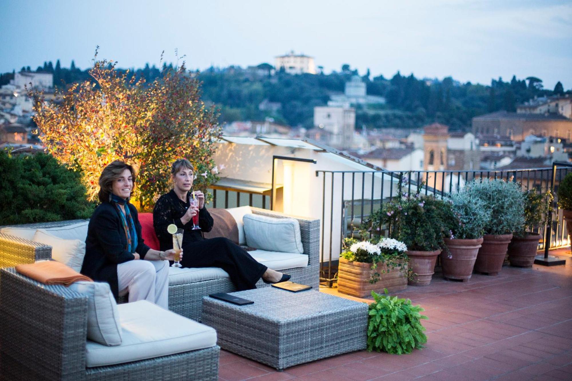 Antica Torre Tornabuoni Bed & Breakfast Florence Exterior photo
