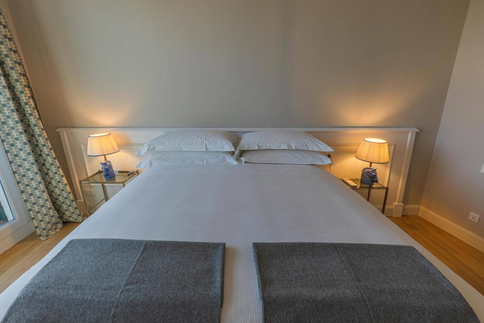 Antica Torre Tornabuoni Bed & Breakfast Florence Exterior photo