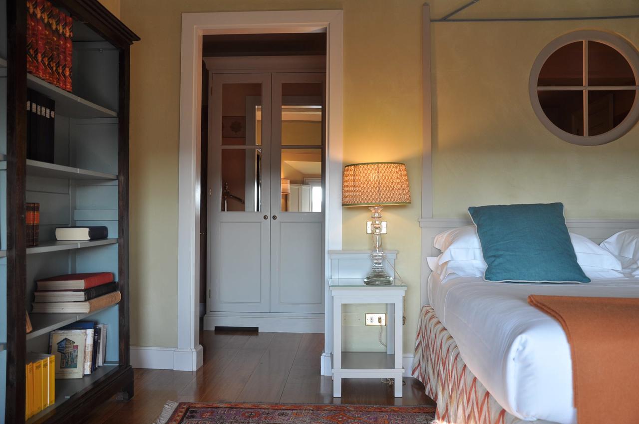 Antica Torre Tornabuoni Bed & Breakfast Florence Exterior photo